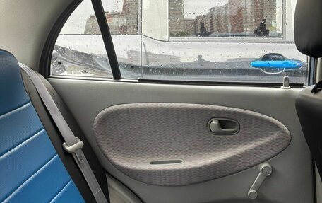 KIA Rio II, 2000 год, 210 000 рублей, 11 фотография