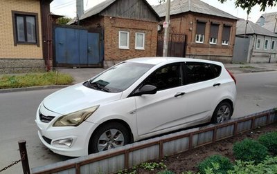Hyundai Solaris II рестайлинг, 2015 год, 800 000 рублей, 1 фотография