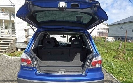 Mitsubishi Outlander III рестайлинг 3, 2004 год, 1 500 000 рублей, 4 фотография