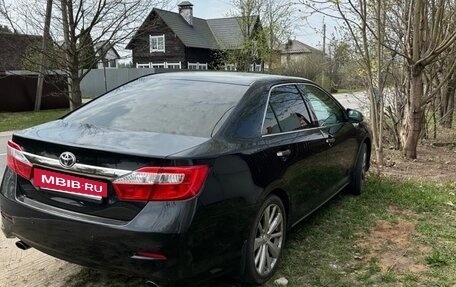 Toyota Camry, 2013 год, 1 650 000 рублей, 2 фотография