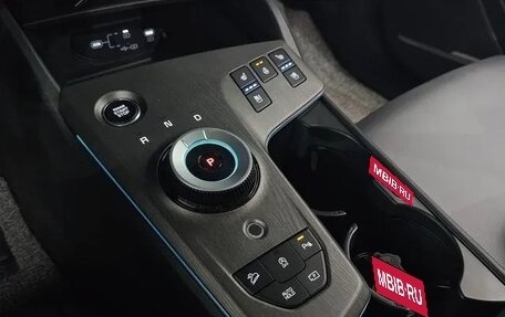 KIA Sportage IV рестайлинг, 2024 год, 4 200 000 рублей, 8 фотография