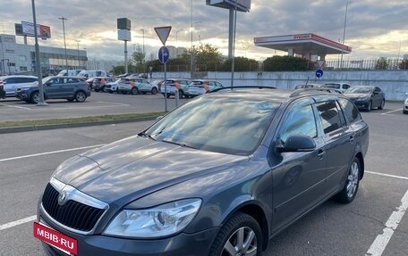 Skoda Octavia, 2012 год, 975 000 рублей, 3 фотография