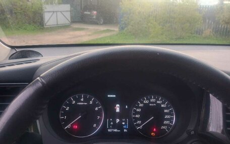 Mitsubishi Outlander III рестайлинг 3, 2019 год, 2 480 000 рублей, 8 фотография