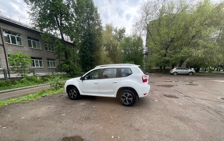 Nissan Terrano III, 2014 год, 985 000 рублей, 2 фотография