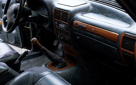 ГАЗ 3110 «Волга», 2003 год, 180 000 рублей, 16 фотография