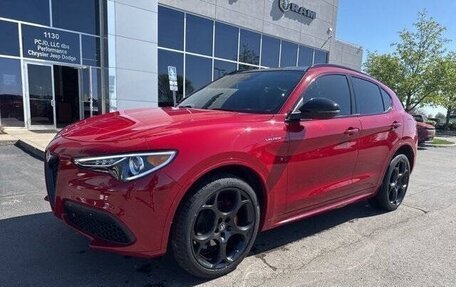 Alfa Romeo Stelvio, 2022 год, 3 310 000 рублей, 2 фотография