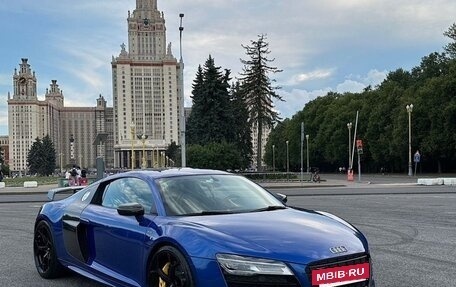 Audi R8, 2013 год, 10 000 000 рублей, 2 фотография