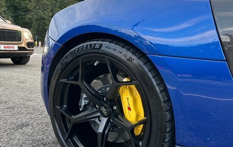 Audi R8, 2013 год, 10 000 000 рублей, 6 фотография