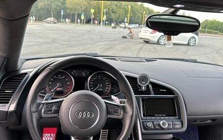 Audi R8, 2013 год, 10 000 000 рублей, 12 фотография