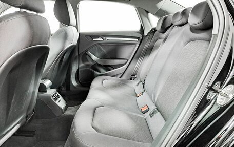 Audi A3, 2018 год, 2 090 000 рублей, 15 фотография