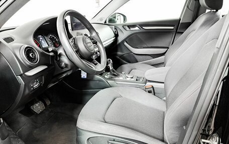 Audi A3, 2018 год, 2 090 000 рублей, 20 фотография
