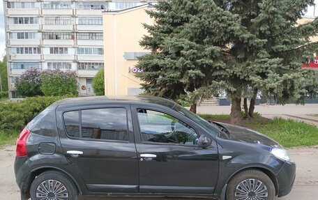Renault Sandero I, 2012 год, 665 000 рублей, 4 фотография