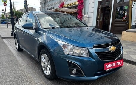 Chevrolet Cruze II, 2013 год, 915 000 рублей, 2 фотография