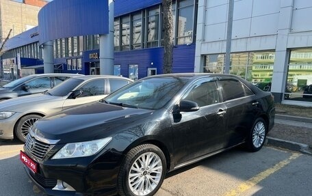 Toyota Camry, 2012 год, 1 900 000 рублей, 1 фотография