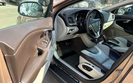 Volvo V40 Cross Country I, 2013 год, 1 435 000 рублей, 9 фотография