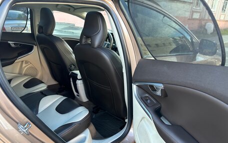 Volvo V40 Cross Country I, 2013 год, 1 435 000 рублей, 29 фотография