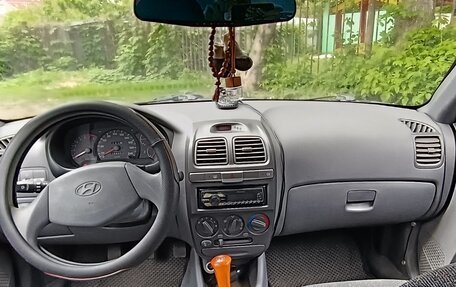 Hyundai Accent II, 2008 год, 410 000 рублей, 2 фотография