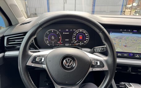 Volkswagen Touareg III, 2020 год, 6 000 000 рублей, 8 фотография