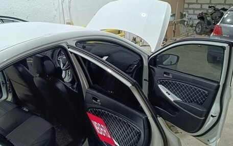 Hyundai Solaris II рестайлинг, 2016 год, 750 000 рублей, 8 фотография