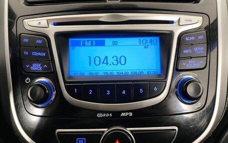 Hyundai Solaris II рестайлинг, 2014 год, 840 000 рублей, 13 фотография