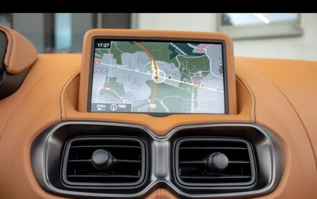 Aston Martin V8 Vantage IV, 2022 год, 15 300 000 рублей, 17 фотография