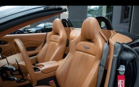 Aston Martin V8 Vantage IV, 2022 год, 15 300 000 рублей, 10 фотография