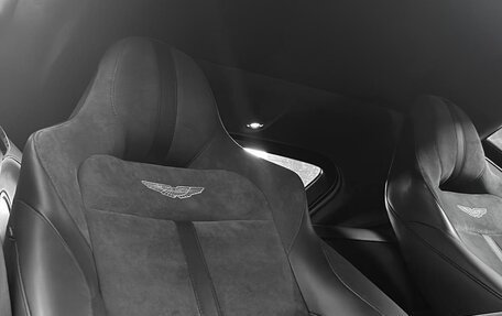 Aston Martin V8 Vantage IV, 2022 год, 19 240 000 рублей, 9 фотография