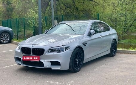 BMW 5 серия, 2015 год, 2 350 000 рублей, 6 фотография