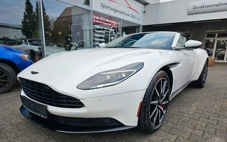 Aston Martin DB11 I, 2022 год, 15 810 000 рублей, 3 фотография