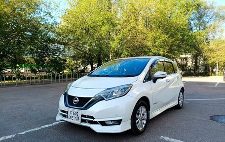 Nissan Note II рестайлинг, 2020 год, 1 590 000 рублей, 24 фотография