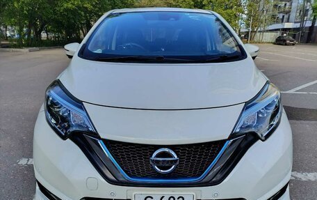 Nissan Note II рестайлинг, 2020 год, 1 590 000 рублей, 21 фотография
