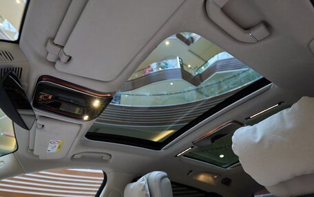Mercedes-Benz Maybach S-Класс, 2025 год, 30 500 000 рублей, 15 фотография