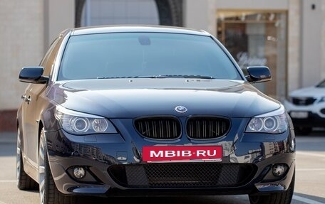 BMW 5 серия, 2008 год, 1 700 000 рублей, 3 фотография