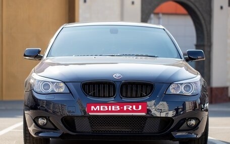 BMW 5 серия, 2008 год, 1 700 000 рублей, 2 фотография