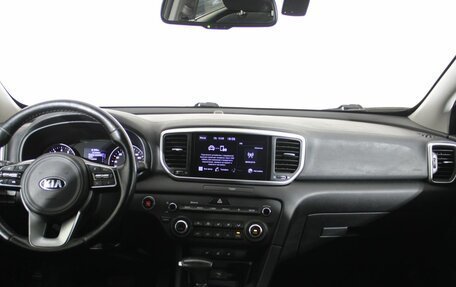KIA Sportage IV рестайлинг, 2021 год, 2 641 000 рублей, 10 фотография