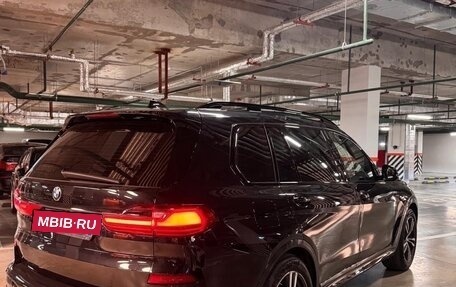 BMW X7, 2021 год, 10 800 000 рублей, 7 фотография