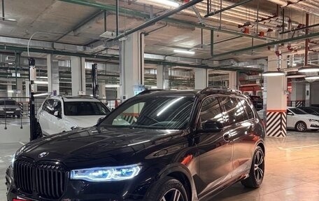 BMW X7, 2021 год, 10 800 000 рублей, 3 фотография