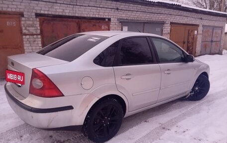 Ford Focus II рестайлинг, 2005 год, 370 000 рублей, 2 фотография