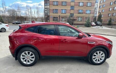 Jaguar E-Pace, 2018 год, 2 140 000 рублей, 7 фотография