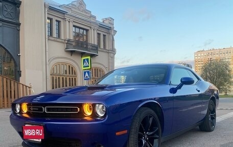 Dodge Challenger III рестайлинг 2, 2019 год, 3 500 000 рублей, 5 фотография