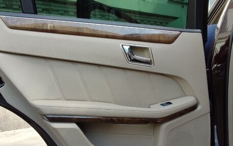 Mercedes-Benz E-Класс, 2010 год, 1 500 000 рублей, 21 фотография