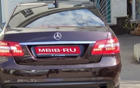 Mercedes-Benz E-Класс, 2010 год, 1 500 000 рублей, 23 фотография