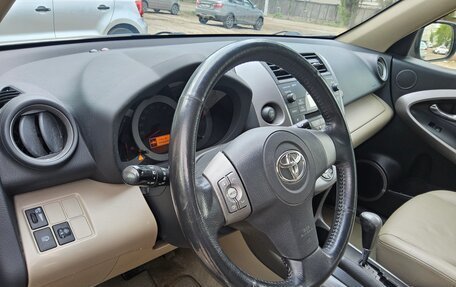Toyota RAV4, 2006 год, 1 100 000 рублей, 12 фотография