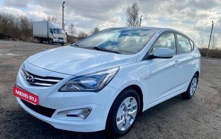 Hyundai Solaris II рестайлинг, 2016 год, 1 100 000 рублей, 8 фотография