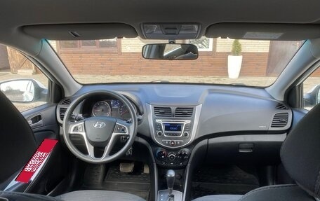 Hyundai Solaris II рестайлинг, 2016 год, 1 100 000 рублей, 11 фотография