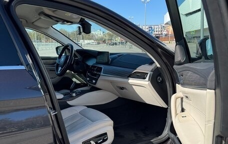 BMW 5 серия, 2019 год, 3 900 000 рублей, 12 фотография