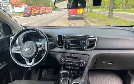 KIA Sportage IV рестайлинг, 2018 год, 1 840 000 рублей, 8 фотография