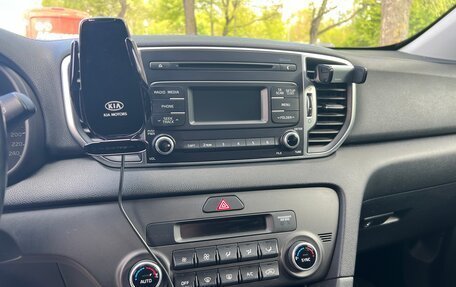 KIA Sportage IV рестайлинг, 2018 год, 1 840 000 рублей, 9 фотография