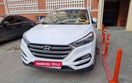 Hyundai Tucson III, 2018 год, 2 300 000 рублей, 13 фотография
