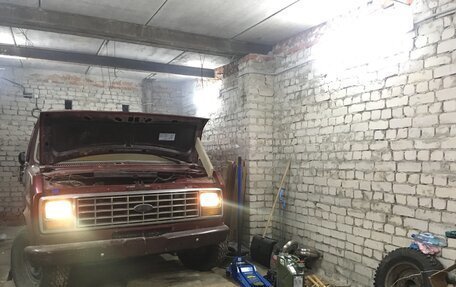 Ford Econoline III, 1987 год, 499 999 рублей, 3 фотография